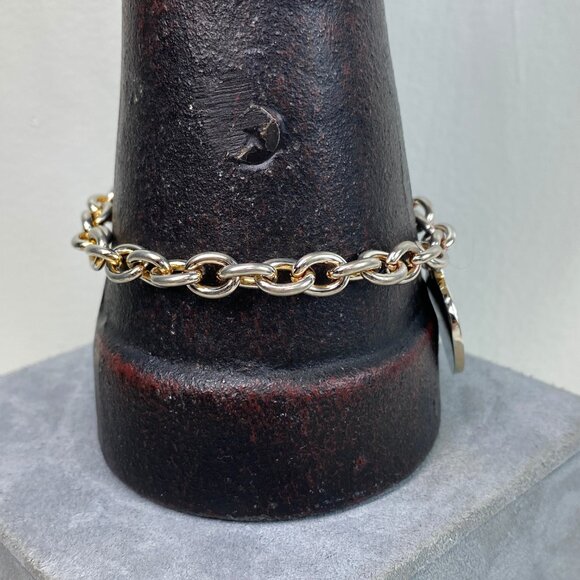 Silver Tone Heart Charm Chain Bracelet 7" - Picture 3 of 6